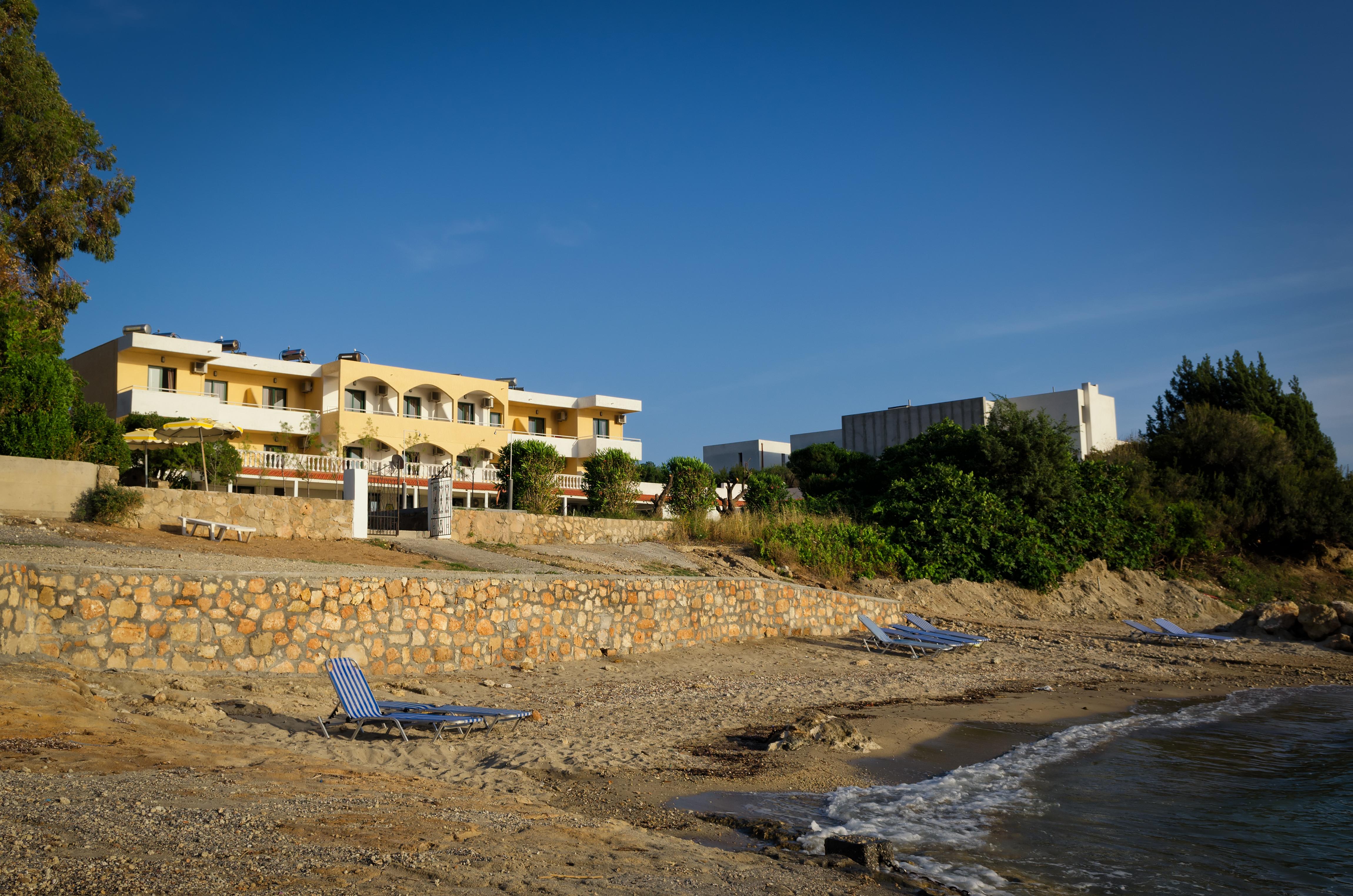 安蒂玛丽亚海滩公寓酒店 Pefki 外观 照片
